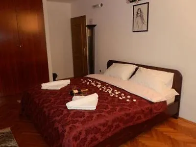Apartment Mondeo Belgrade